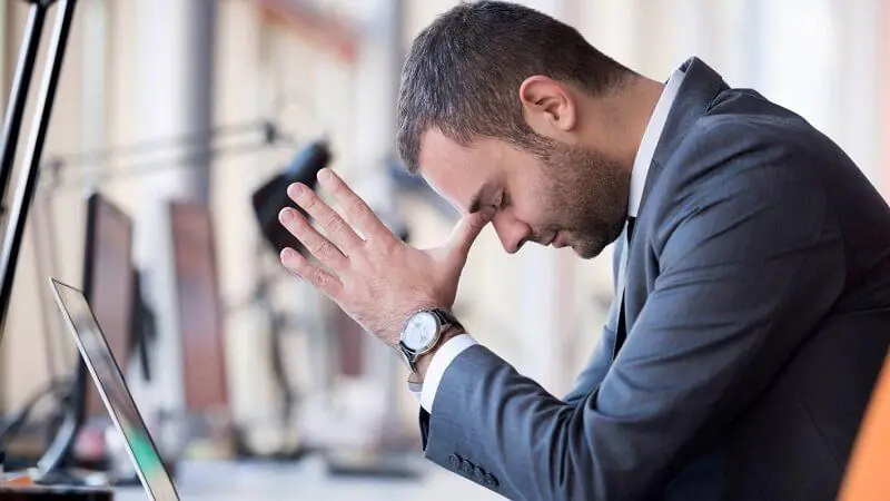 7 Dấu Hiệu Cơ Thể Đang Kiệt Sức Mà Nhiều Đàn Ông Vẫn Phớt Lờ